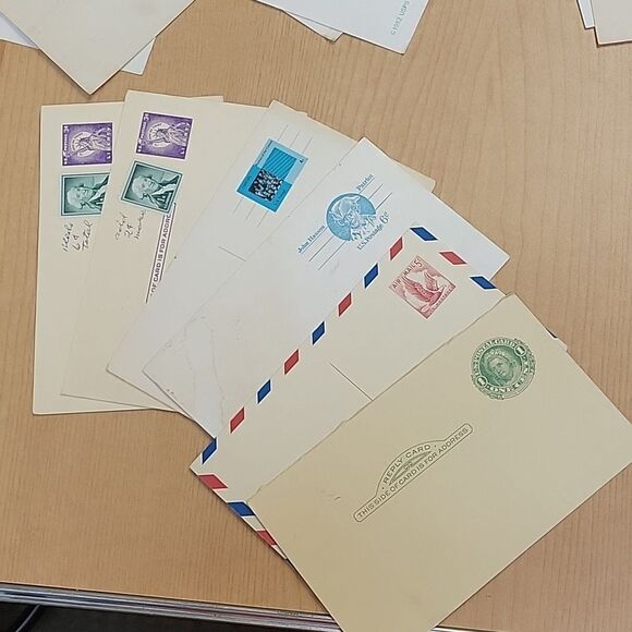 Vintage Stamp And Post Card Collectibles - Picture 7 of 11